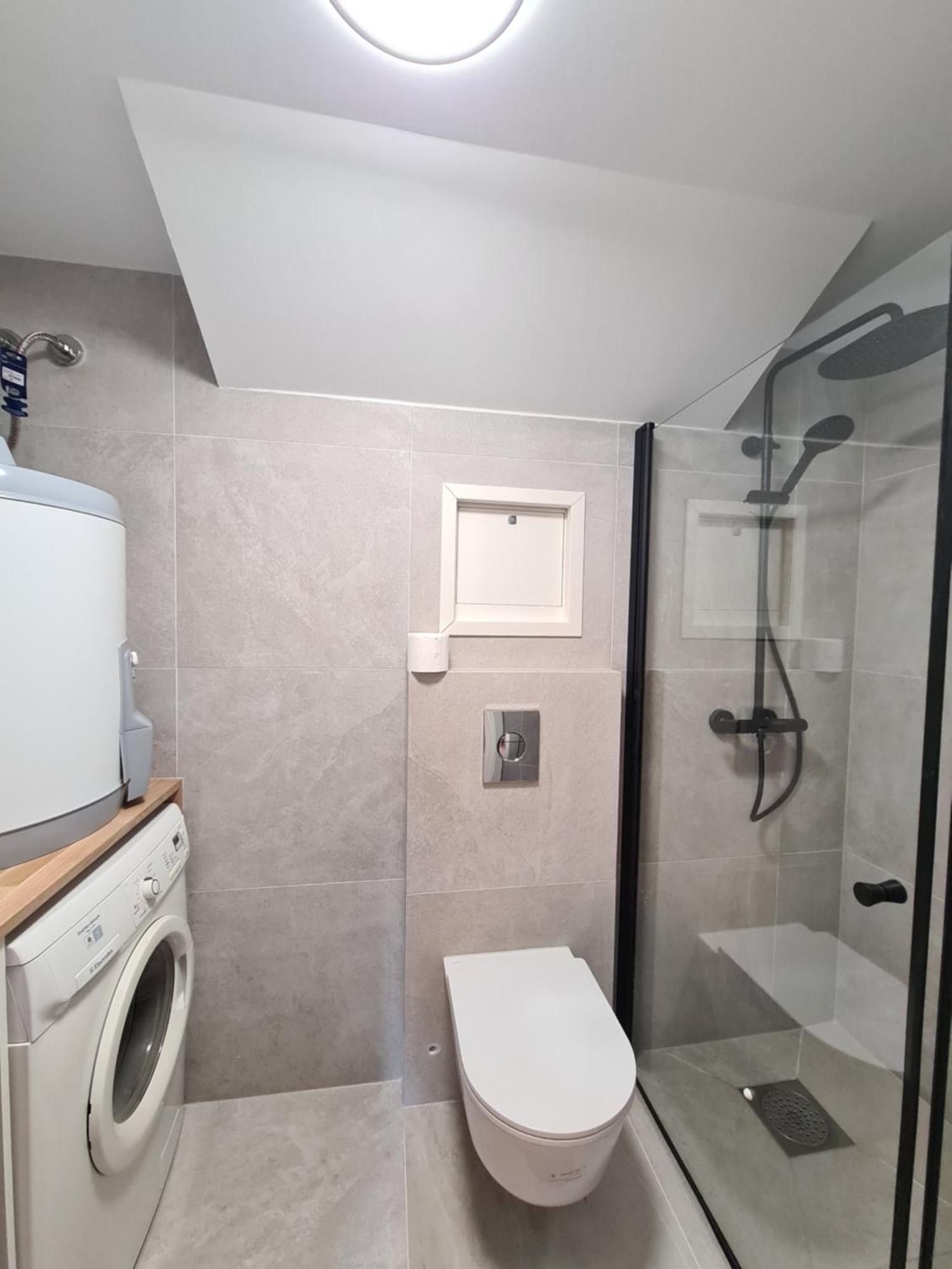 Dt Serene -